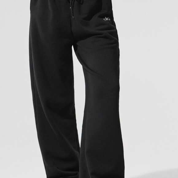 Alo Yoga Accolade Straight Leg Sweatpant Black - Picture 2 of 4